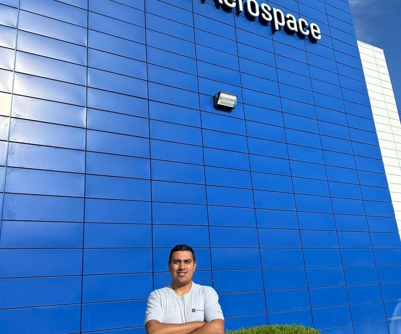 EGRESADO POTOSINO SE INCORPORA A COMPAÑÍA DEL SECTOR AEROESPACIAL
