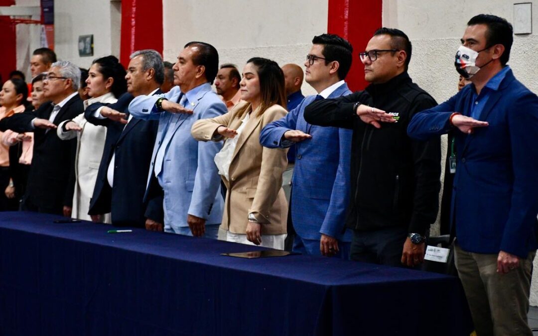 FORMALIZAN NOMBRAMIENTO DE NUEVO DIRECTOR DE LA NORMAL DEL ESTADO