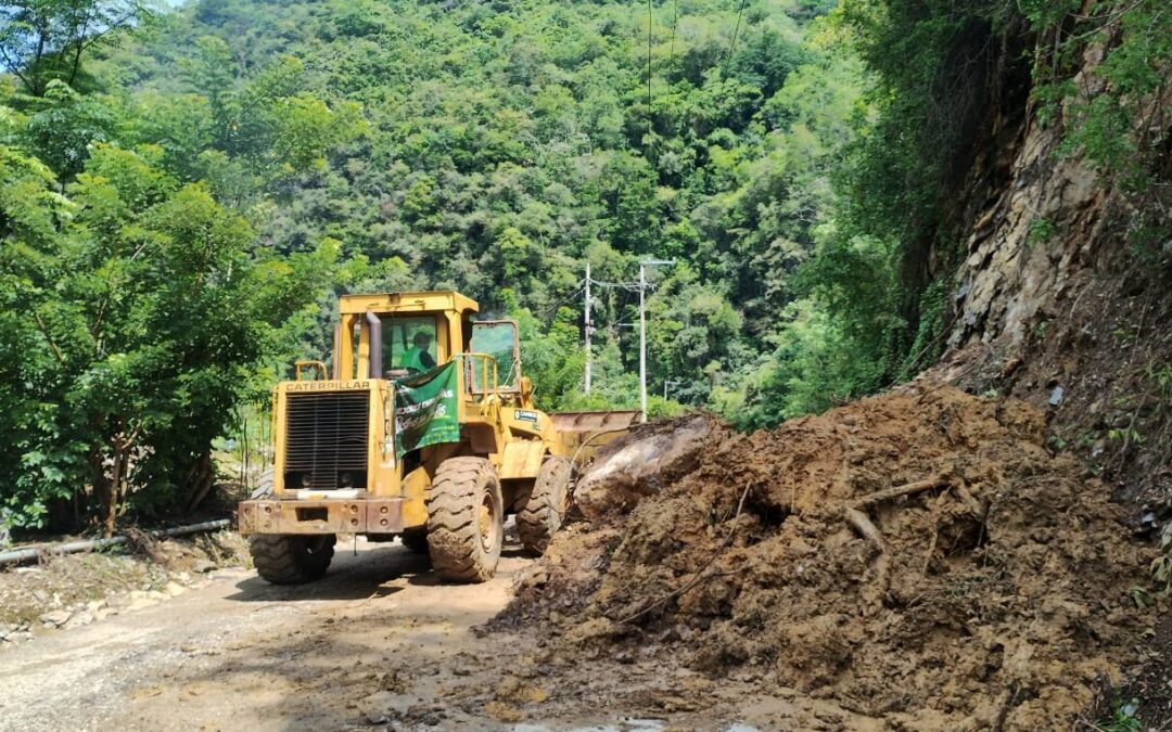 FUERON ATENDIDOS 416 KILÓMETROS DE CAMINOS DEL ESTADO EN JUNIO
