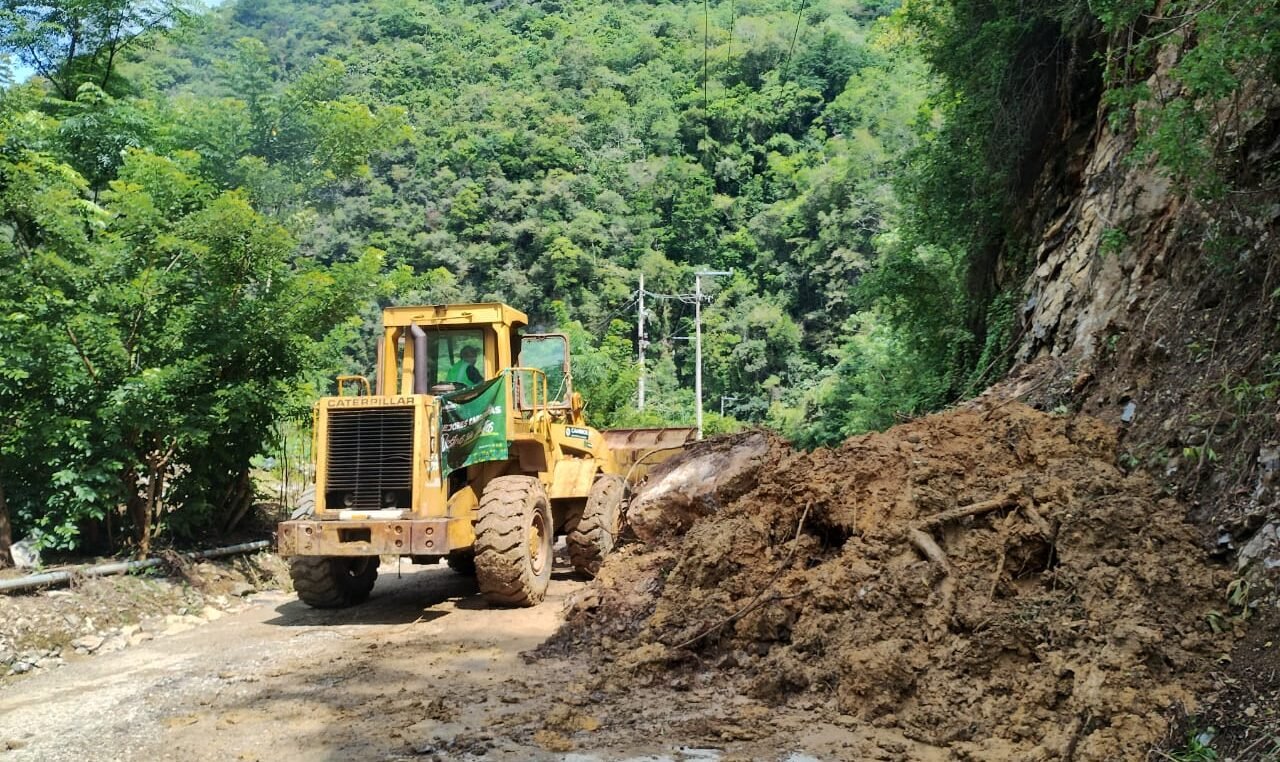 FUERON ATENDIDOS 416 KILÓMETROS DE CAMINOS DEL ESTADO EN JUNIO