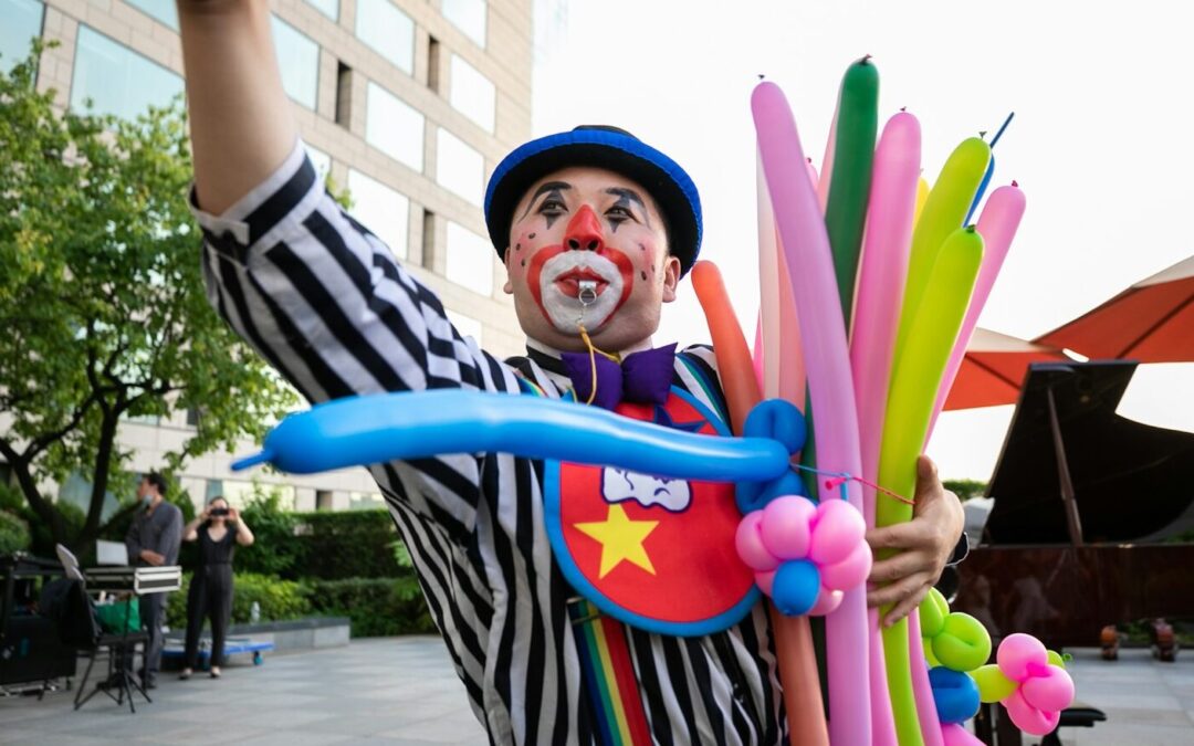 SLP RECIBIÓ EL CARNAVAL LATINO DE PAYASOS 2025