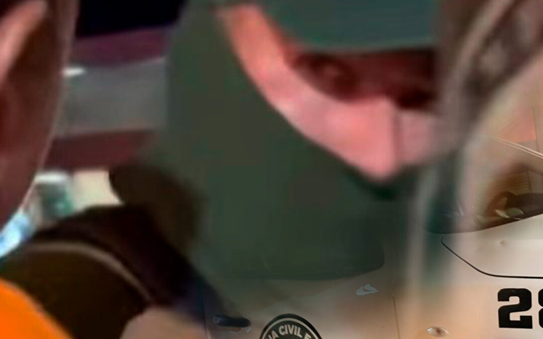 AGENTES ESTATALES ARMADOS Y ENCAPUCHADOS INTENTARON INTIMIDAR A LA REPORTERA MAGUI LÓPEZ