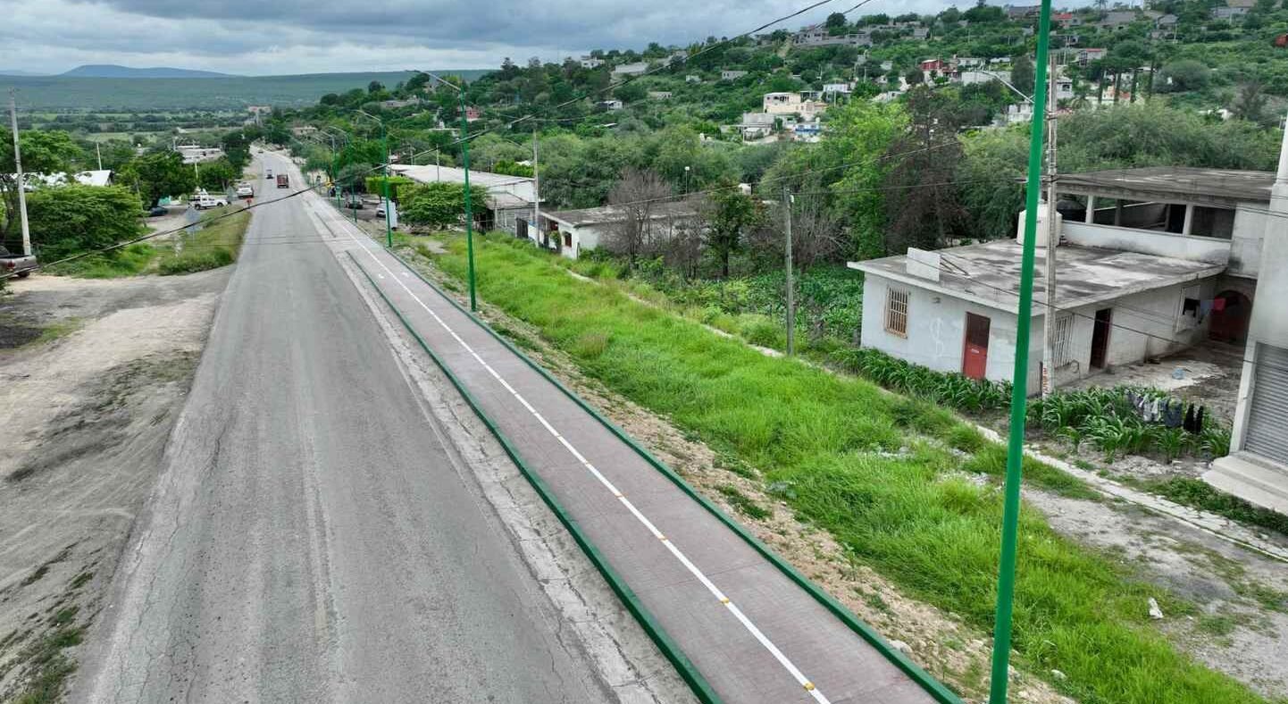 ENTREGAN CICLOVÍA E INICIAN OBRAS VIALES EN RAYÓN