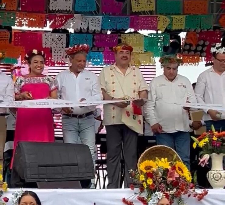 DESTACA SAN LUIS POTOSÍ EN ENCUENTRO DE HUAPANGUEROS EN HIDALGO
