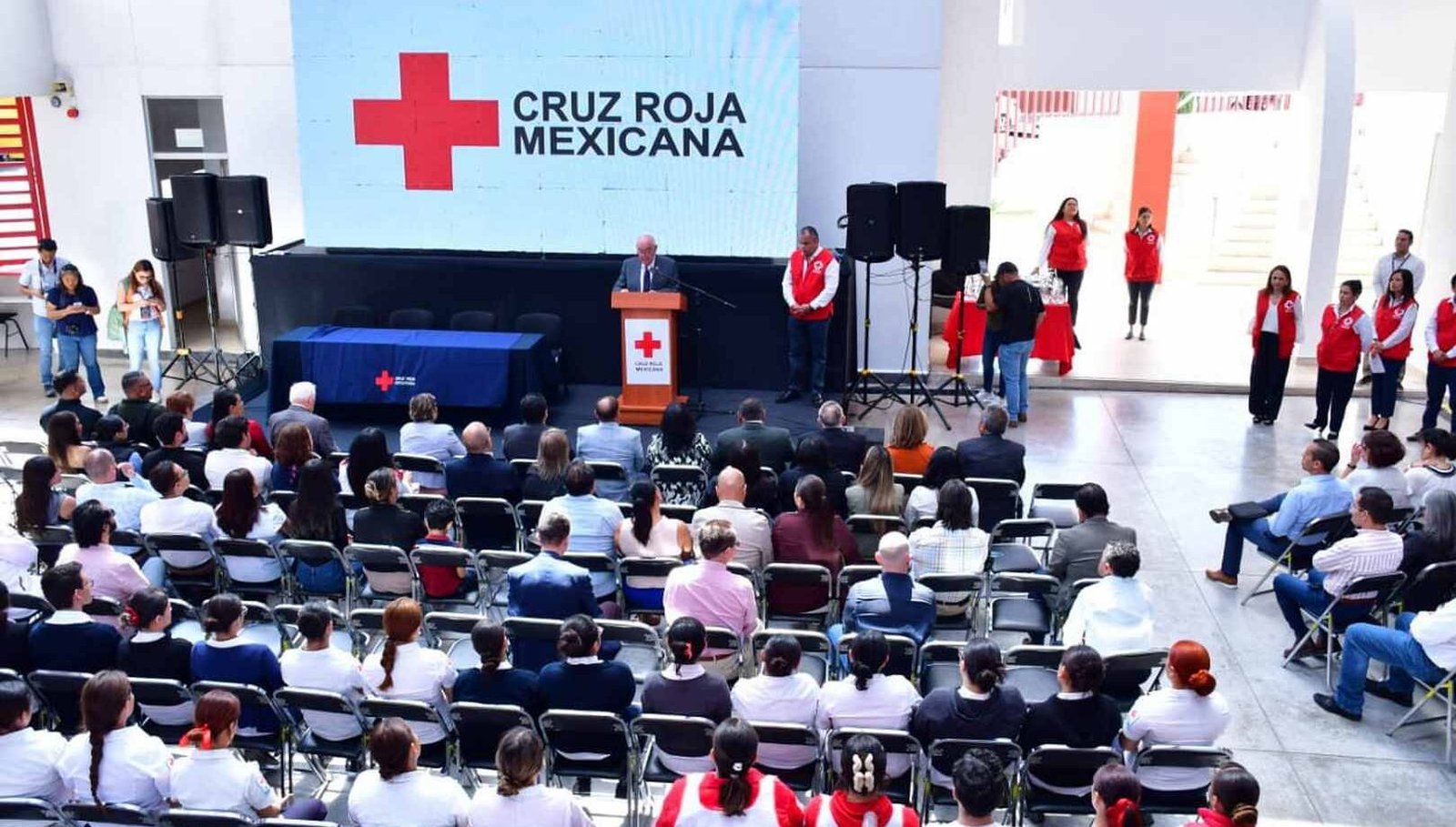 RECONOCEN APOYO DE DEPENDENCIAS ESTATALES A LA CRUZ ROJA