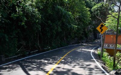 INAUGURAN CAMINO TAMÁN–AGUAZARCA Y NUEVA OFICINA DEL REGISTRO CIVIL EN TAMAZUNCHALE