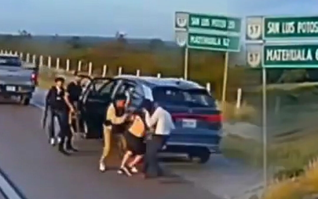 GRUPO ARMADO INTERCEPTA A VIAJEROS SOBRE LA CARR. FEDERAL 57; NO SE REPORTAN DETENIDOS