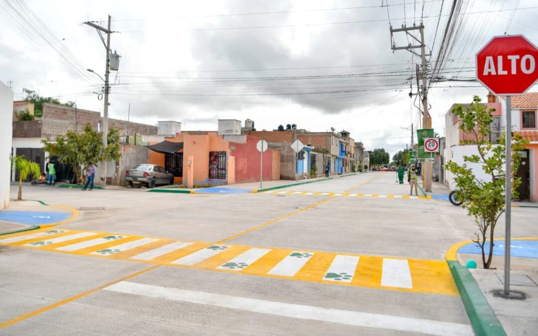 INAUGURAN CALLE MOLINO ROJO EN VILLA DE POZOS