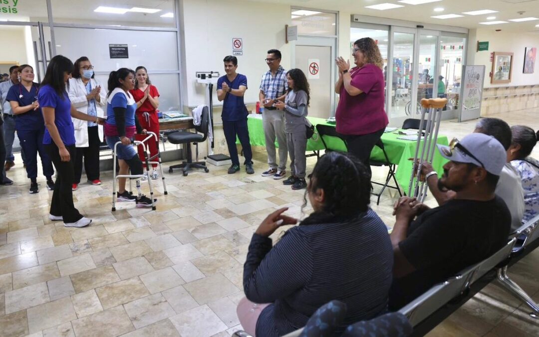 ENTREGAN PRÓTESIS A PERSONAS CON DISCAPACIDAD EN DIVERSOS MUNICIPIOS