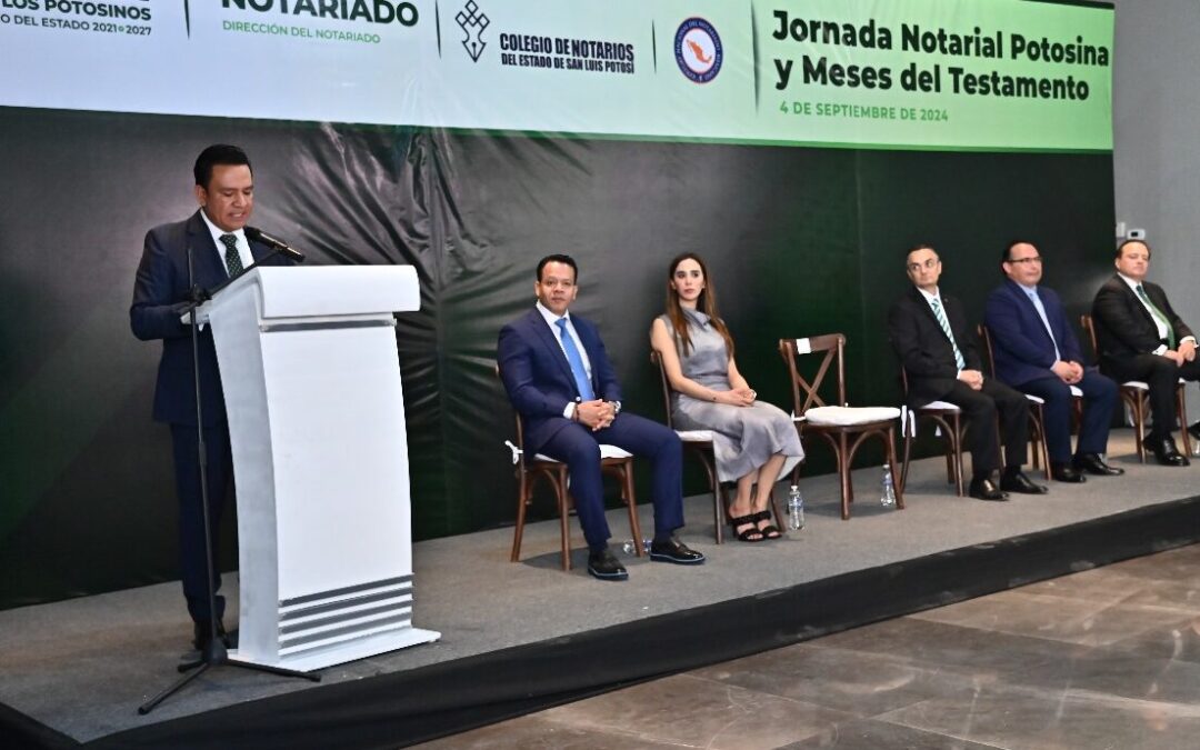 FIRMAN CONVENIOS NOTARIALES PARA TESTAMENTOS, REGULARIZACIÓN DE PREDIOS Y APOYO A SECTORES VULNERABLES