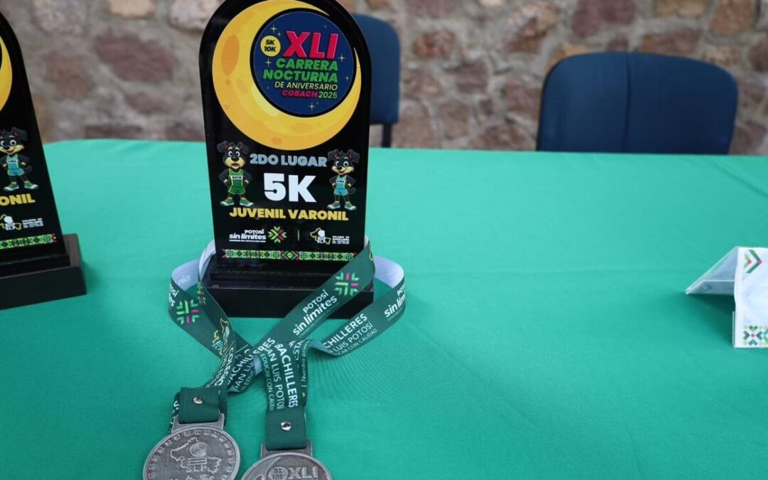 COBACH CONMEMORA SU 41 ANIVERSARIO CON CARRERA ATLÉTICA NOCTURNA