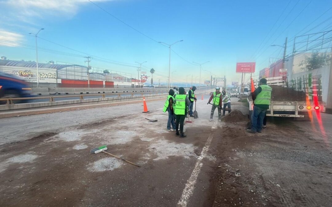 RETIRAN MÁS DE 300 TONELADAS DE RESIDUOS EN AVENIDAS DE LA ZONA METROPOLITANA