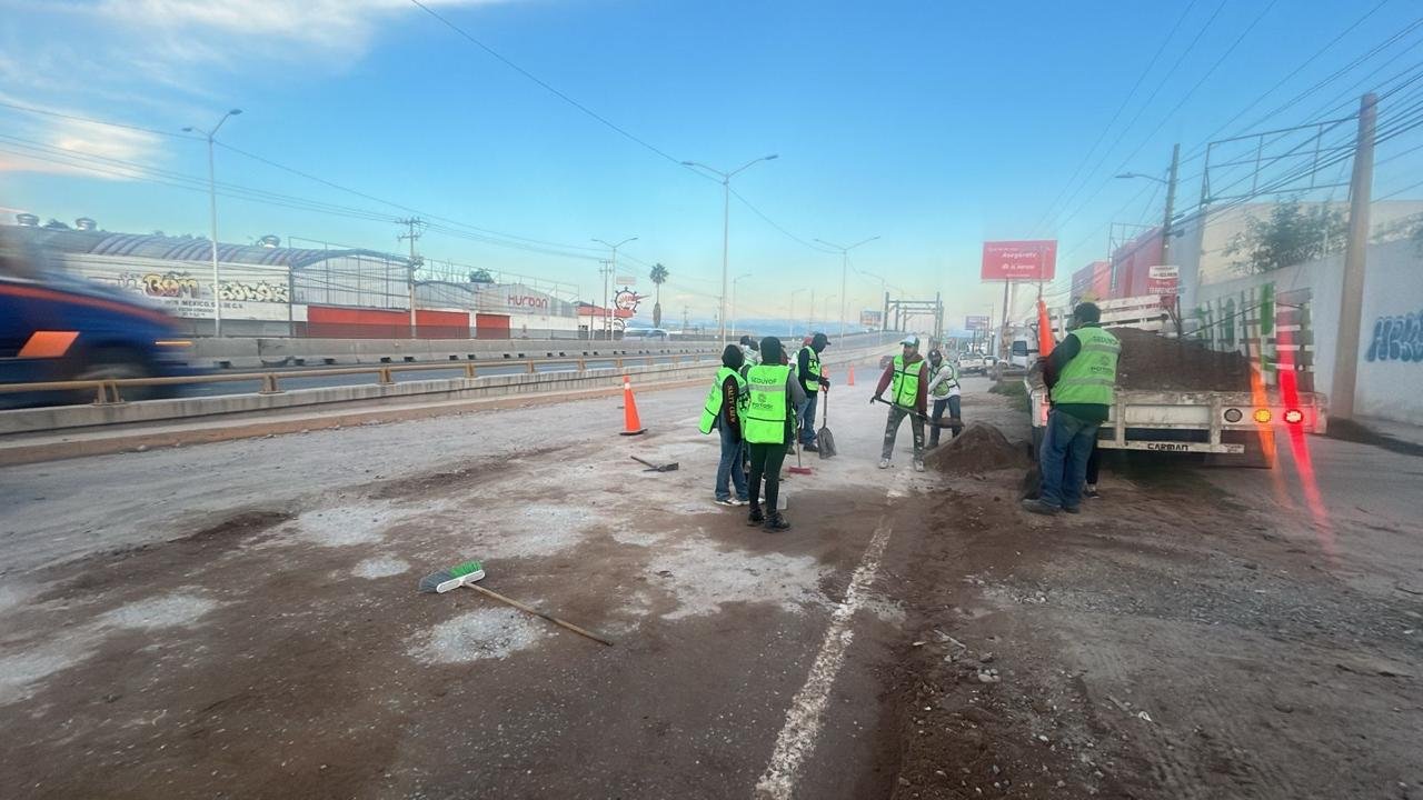 RETIRAN MÁS DE 300 TONELADAS DE RESIDUOS EN AVENIDAS DE LA ZONA METROPOLITANA