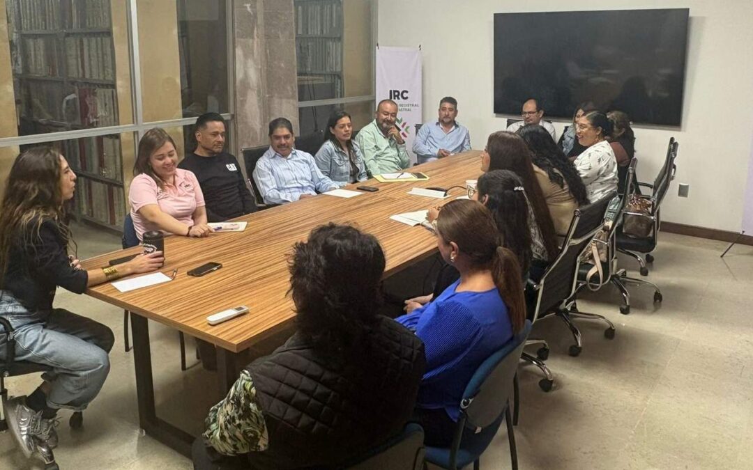 REALIZAN JORNADA DE TRABAJO PARA FORTALECER PROCESOS REGISTRALES Y CATASTRALES EN EL ESTADO