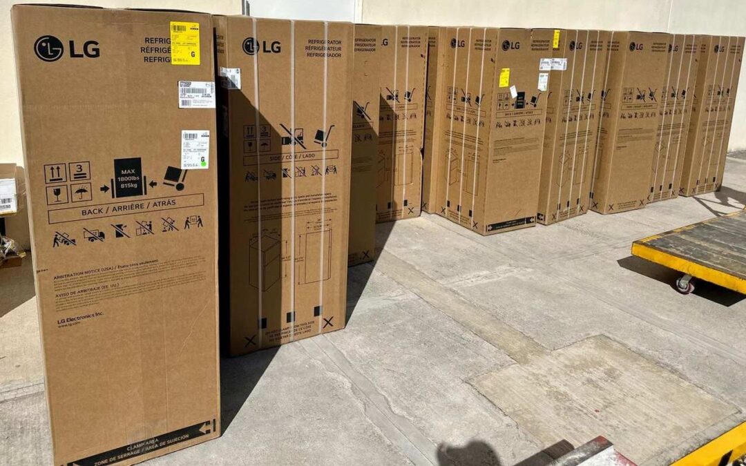 EMPRESARIADO POTOSINO DONA 110 REFRIGERADORES PARA DAMNIFICADOS DE LA HUASTECA