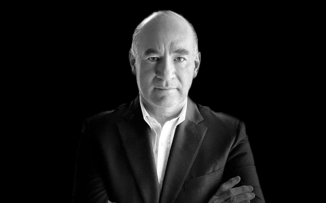 CORRUPCIÓN Y OMISIONES HUNDEN LA IMAGEN DEL ALCALDE ENRIQUE GALINDO