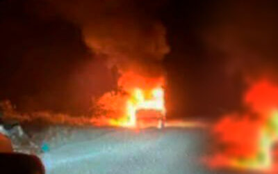 ATACAN E INCENDIAN PATRULLA ESTATAL EN EL ALTIPLANO POTOSINO; LOS CRIMINALES HUYERON