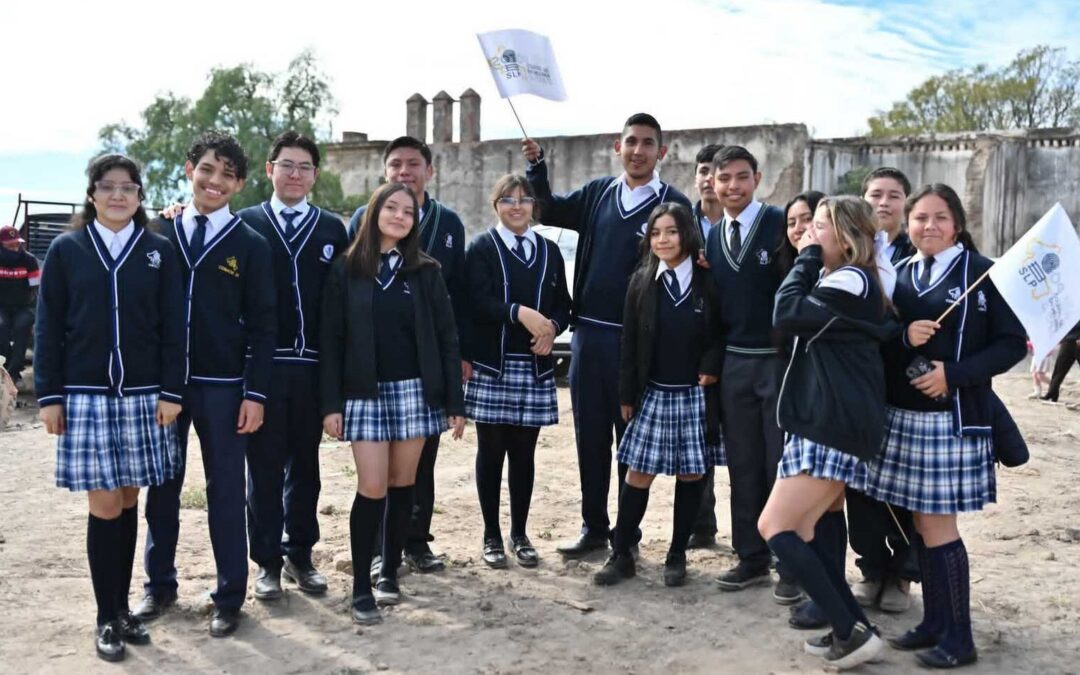 AVANZA CONSTRUCCIÓN DEL NUEVO PLANTEL DEL COLEGIO DE BACHILLERES EN VILLA DE ARRIAGA