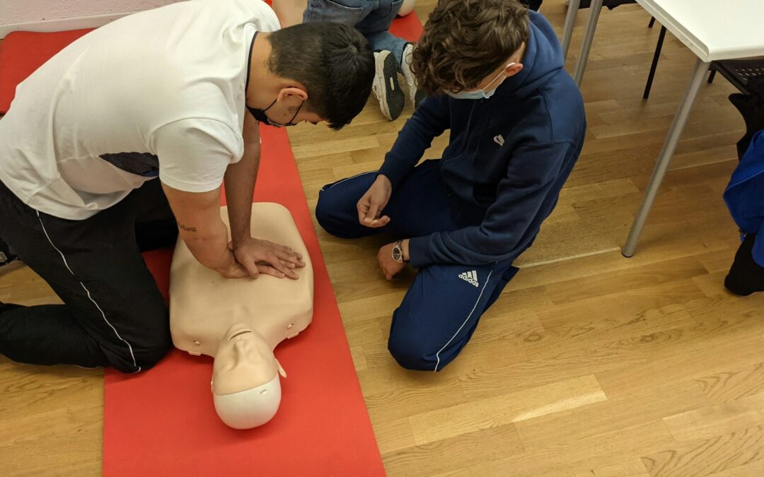 INICIAN CAPACITACIÓN DOCENTE CON CURSO DE PRIMEROS AUXILIOS