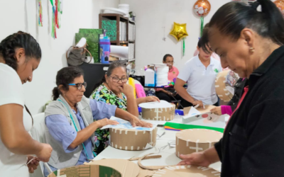 ARRANCA TALLER GRATUITO PARA CREAR PIÑATAS EN APOYO A LA COMUNIDAD
