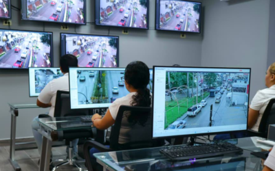 RECONOCEN A POLICÍAS DE CIUDAD VALLES CON MEJORAS SALARIALES Y NUEVO CENTRO DE MONITOREO PARA LA SEGURIDAD