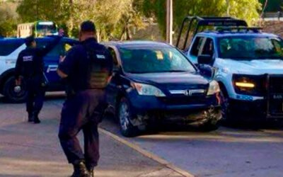 CAMIONETA Y ARMAS ABANDONADAS AFUERA DEL TANGAMANGA I