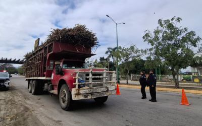 REFUERZA GOBIERNO MUNICIPAL VIGILANCIA Y CONTROL AL TRANSPORTE PESADO EN EL PRINCIPAL ACCESO A CIUDAD VALLES