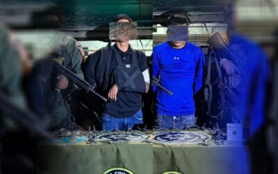 CAEN DOS TRAS PERSECUCIÓN EN CIUDAD VALLES; LLEVABAN DROGA Y PONCHALLANTAS