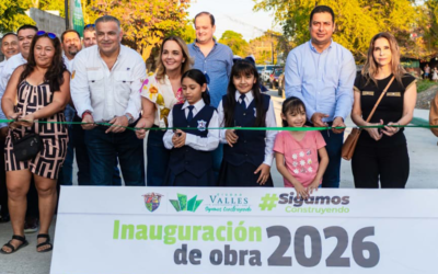 DAVID MEDINA ENTREGA PAVIMENTACIÓN DE LA CALLE JAZMÍN, EN LA COLONIA DORACELY EN CIUDAD VALLES