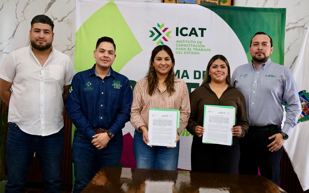 FIRMAN CONVENIO DE CAPACITACIÓN LABORAL Y ENTREGAN CONSTANCIAS EN CEDRAL