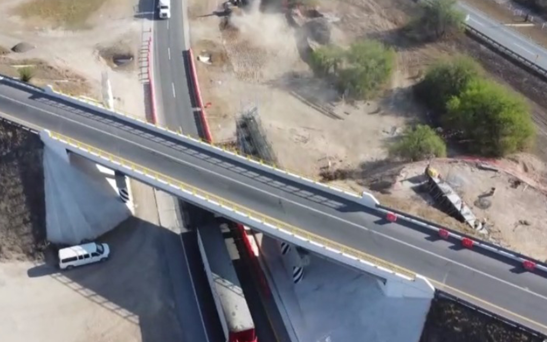SUPERVISAN AVANCES EN LA CONSTRUCCIÓN DE LA AUTOPISTA SAN LUIS–MATEHUALA