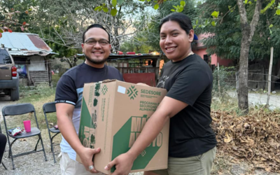 ENTREGAN APOYOS ALIMENTARIOS A LA COMUNIDAD LGBTTTIQ EN CIUDAD VALLES