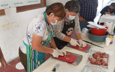 CAPACITAN A 30 PERSONAS EN ELABORACIÓN DE CHORIZO ARTESANAL EN CIUDAD VALLES