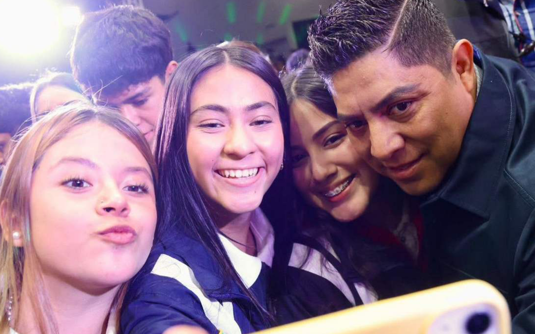 RATIFICA ENCUESTA DE GRUPO REFORMA ALTA APROBACIÓN DE RICARDO GALLARDO EN SAN LUIS POTOSÍ