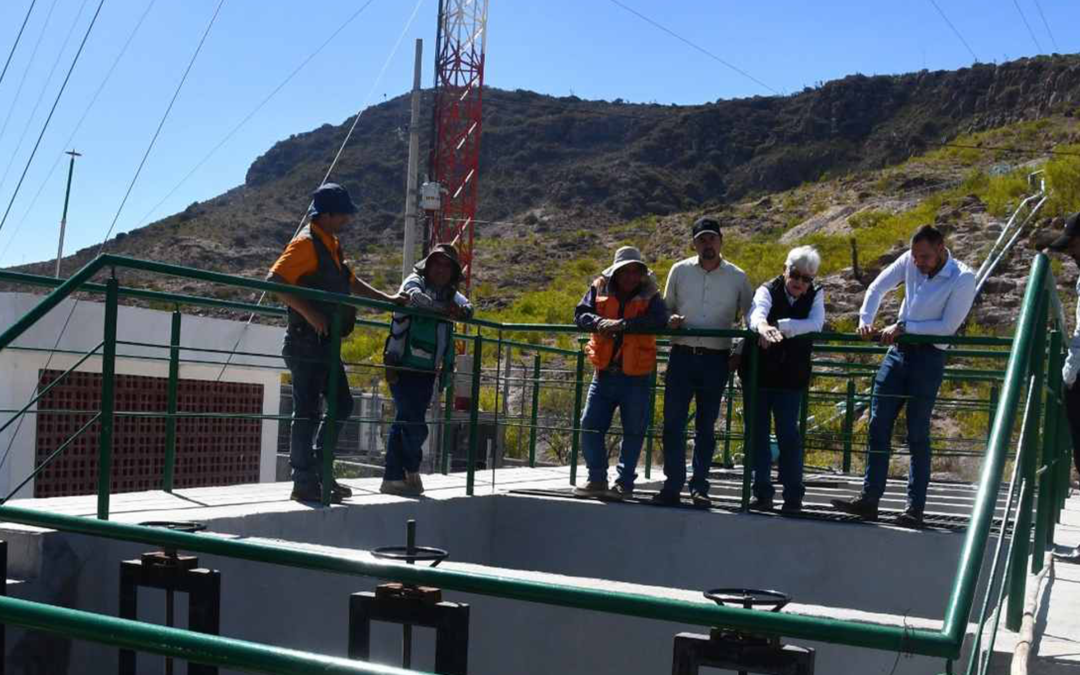 GOBIERNO ESTATAL LLEVA AGUA A LOS HOGARES EN ESCALERILLAS