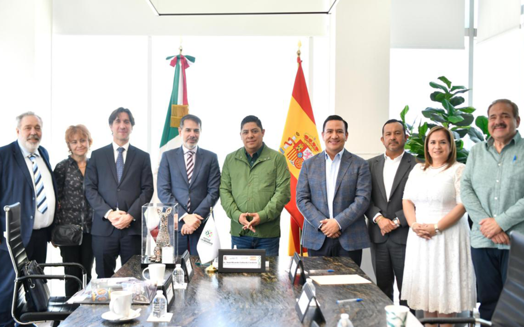 REUNIÓN ENTRE GOBERNADOR Y EMBAJADOR DE ESPAÑA ABORDA INVERSIÓN Y COOPERACIÓN