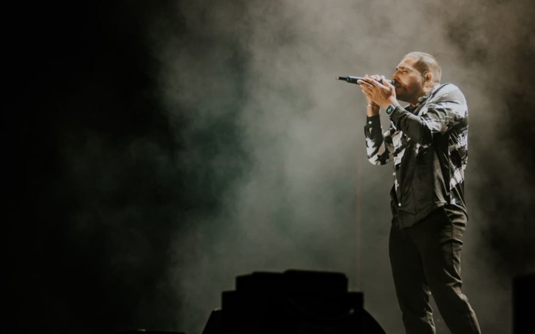 MÁS DE 50 MIL ASISTEN A CONCIERTO DE ESPINOZA PAZ EN LA FENAHUAP 2026