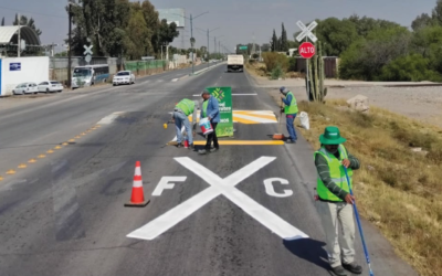 REALIZAN MANTENIMIENTO EN ACCESO AL AEROPUERTO DURANTE SEMANA SANTA