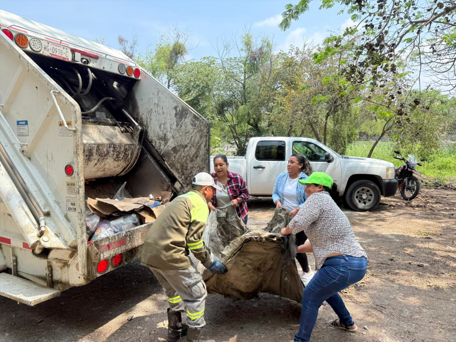 RECOLECTAN 18 TONELADAS DE RESIDUOS EN JORNADA DE LIMPIEZA DEL RÍO ...