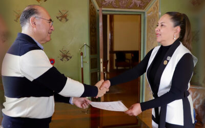 RELEVO TERSO EN EL AYUNTAMIENTO CAPITALINO