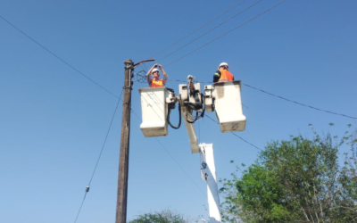 FINALIZAN TRABAJOS DE ALUMBRADO PÚBLICO EN SEIS SECTORES DE EL PUJAL