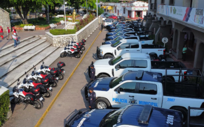 RECONOCEN A SIETE POLICÍAS MUNICIPALES POR MÁS DE 30 AÑOS DE SERVICIO EN CIUDAD VALLES