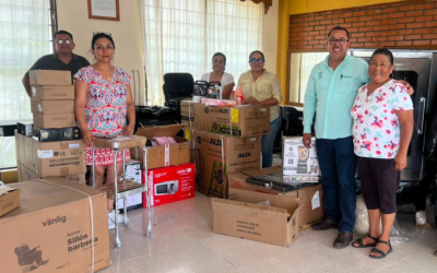 ENTREGAN EQUIPAMIENTO A CENTROS DE CAPACITACIÓN EN SAN LUIS POTOSÍ