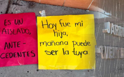 CANSADA DE ESPERAR, MADRE BLOQUEA ACCESO A JARDÍN DE NIÑOS