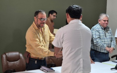 CIUDAD VALLES ENTREGA CARTAS DE LIBERACIÓN A PASANTES DE ENFERMERÍA