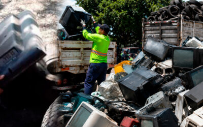 RETIRAN 49 TONELADAS DE CACHARROS Y MÁS DE 600 LLANTAS EN CIUDAD VALLES