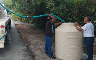LLEVAN AGUA EN PIPAS A COMUNIDADES DE CIUDAD VALLES
