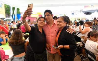 FAMILIAS DE VILLA DE POZOS PARTICIPAN EN DÍA DE LA GARNACHA