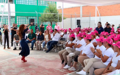 RICARDO GALLARDO Y GLORIA TREVI PARTICIPAN EN ENCUENTRO EN LA PILA