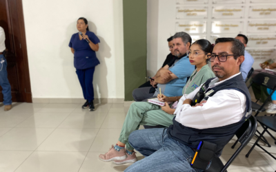 CAPACITAN A FARMACIAS SOBRE RESIDUOS PELIGROSOS EN CIUDAD VALLES